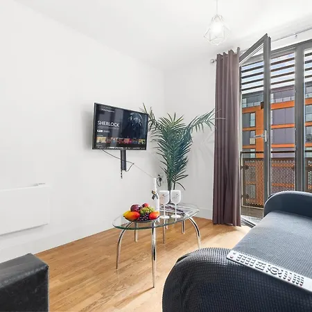 Apartment Haus Centre 2 Bedroom L Parking L Balcony L Wifi L Smart Tv L Arcadian L China Town